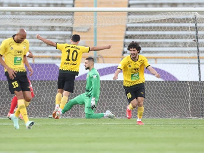 چهارمین-شکست-پرسپولیس-برابر-سپاهان.